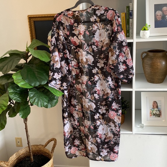 Ardene Floral Kimono Style Bathing Suit Coverup - Picture 3 of 3